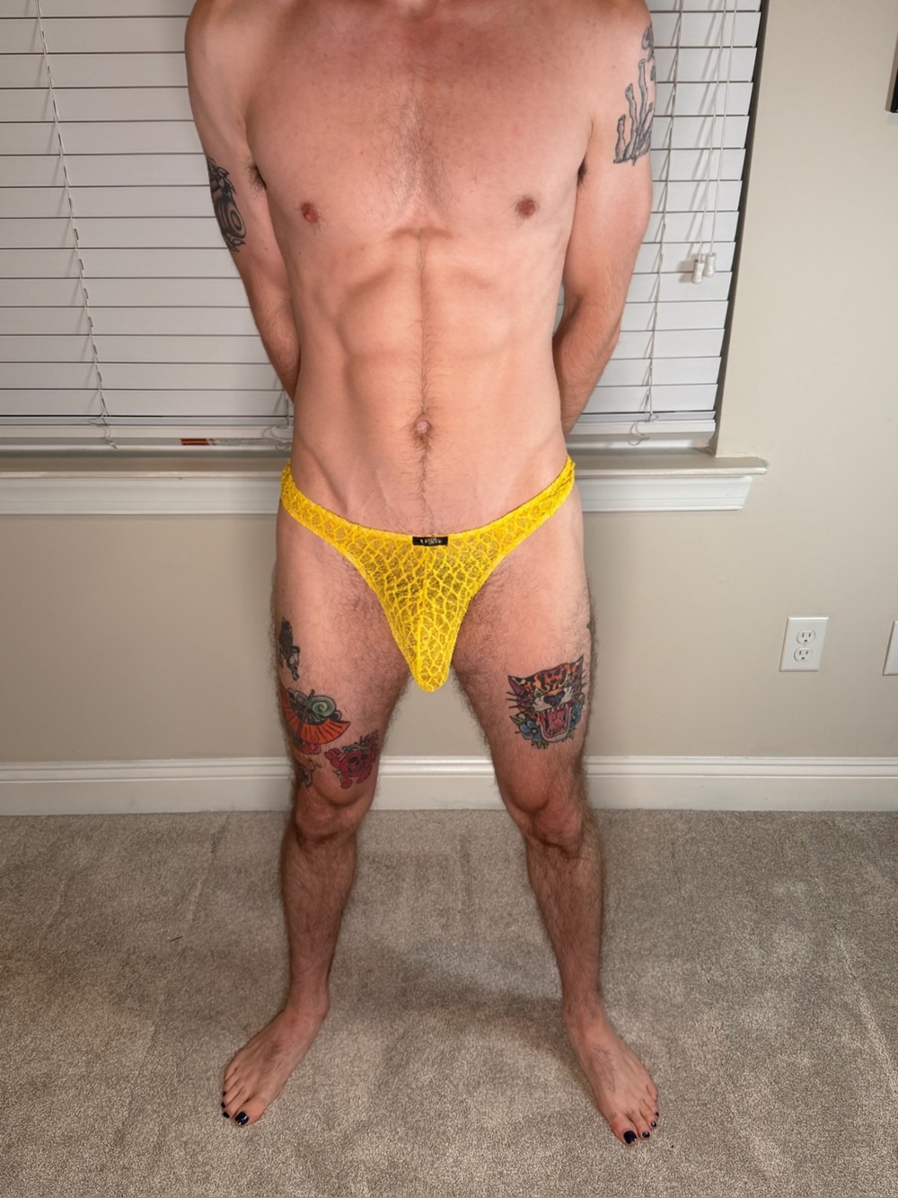 Men's Yellow Lace Low-Rise Thong Underwear